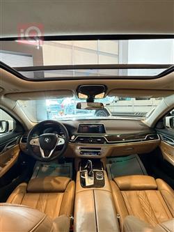 بي ام دبليو الفئة 7